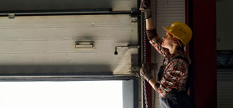 Addressing Common Garage Door Stoppage Issues in Mansfield, OH